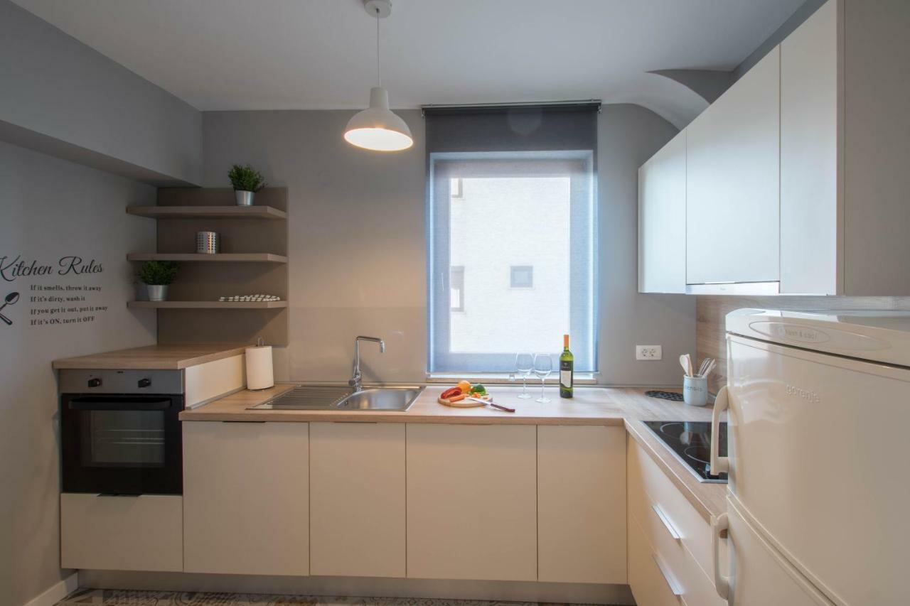 App Lov Apartment Umag Ngoại thất bức ảnh